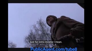 A girl was hired by a stranger for a blowjob on the street for money