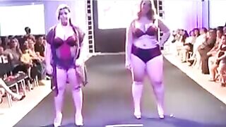 Fatty bitches running on the beach in swimsuits for the camera
