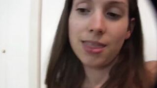 Girl makes a blowjob at home in high quality
