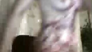 It was easy to show one's personality in video chat without clothes