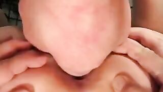 A man tasted the juice of a mature woman’s pussy before getting intimate