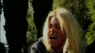 A girl with natural big boobs seduced her stepbrother to fuck her