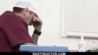 The doctor put a device in the girl’s pussy during the check-up