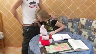 A schoolgirl offered herself to be fucked by her classmate
