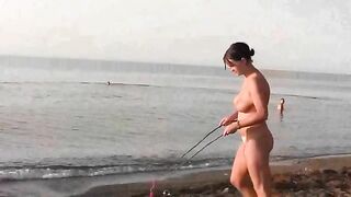 A hot girl walked on the beach without any clothes, it was awesome