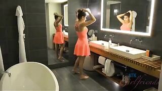A day of relaxation arranged by a brunette for her lover