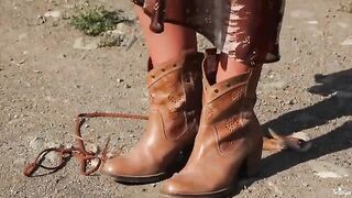 A blonde beauty indulges in solo pleasure outdoors at 60fps