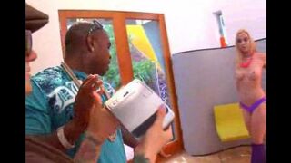 Malibu tries on samples of ass during a sexy blonde session