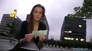 A woman agreed to have sex in exchange for money with a stranger