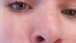 First time with a naked lesbian, it was amazing!