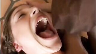 This girl accepts sperm from all her lovers in her hole