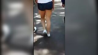 The beautiful ass of a student who wanted sex for herself