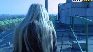 Tourist left his girl and fucked a girl in the mountains with Pikaper
