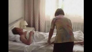 The daughter decided to have sex with a sleeping father, it was a great fuck