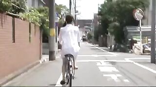 The Japanese girl was betrayed and fucked by a guy in a steamy scene