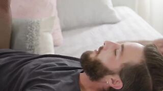 Such a heifer is not only getting fucked, but also nice to lick!