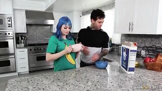 You should start the day not at breakfast, but with sex