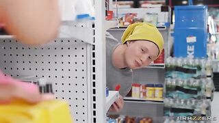 The bodega guy got a girl to do the impossible act
