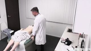 A man with a perpetual runny nose gets obsessed with the hot doctor