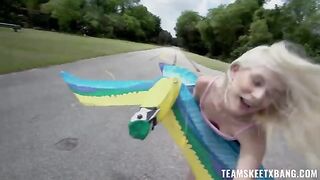 A girl can’t resist sex in the fresh air of nature