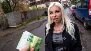 Blonde MILF is giving a lesson on fucking for money