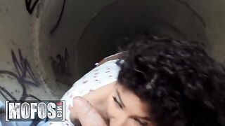 Venus Afrodita, sexy Venezuelan Latina, fucks Jordi El Nino for money