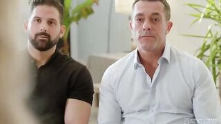 Double penetration sex ensures intense anal orgasms