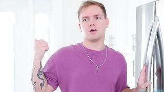 The mom also wants to have sex and enjoy passionate moments
