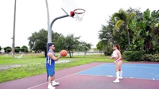 Good sex is also a sport! Great fuck with a cute girl in pink shorts