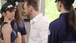 A man saw how his friend fucked at the wedding party