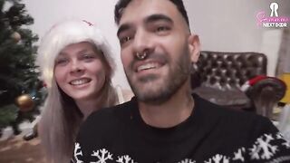 The best way to spend Christmas, Sammmnextdoor style