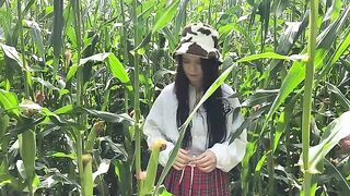The security guard fucked the thief in cornfield