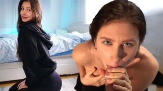 He called the girl after training and treated her to a cock