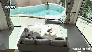 A lonely girl gets fucked in her vacation
