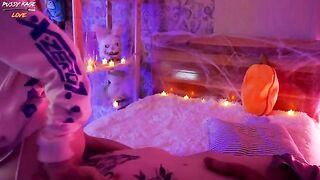 Eva Elfie creampied her date after a nice evening