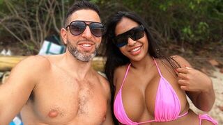 A girl came to the beach and met a guy who treated her well