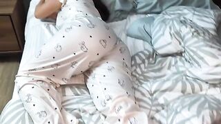 I couldn't take my eyes off that round ass