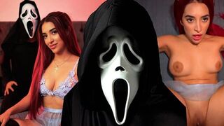 A girl was scared by a horror movie and had sex with me