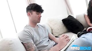A brunette woman made a gagging blowjob from the first view