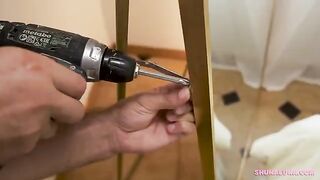 A pair is unable to restrain their passion for each other, getting fucked in the room