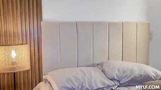 A blonde is jumping on a guy’s dick, forgetting her shame