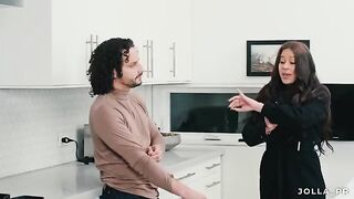 The employee came to talk about his salary, but I had other plans