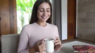 A girl came for tea and got fucked by a horny guy in 4K