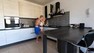 Dialogues in Italian: She squirts and rewards me with a new clitoral sucker!