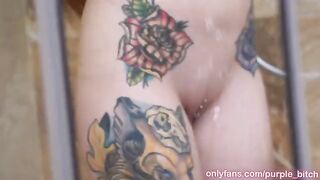 Stepbrother fucked his stepsister in the shower, a steamy encounter